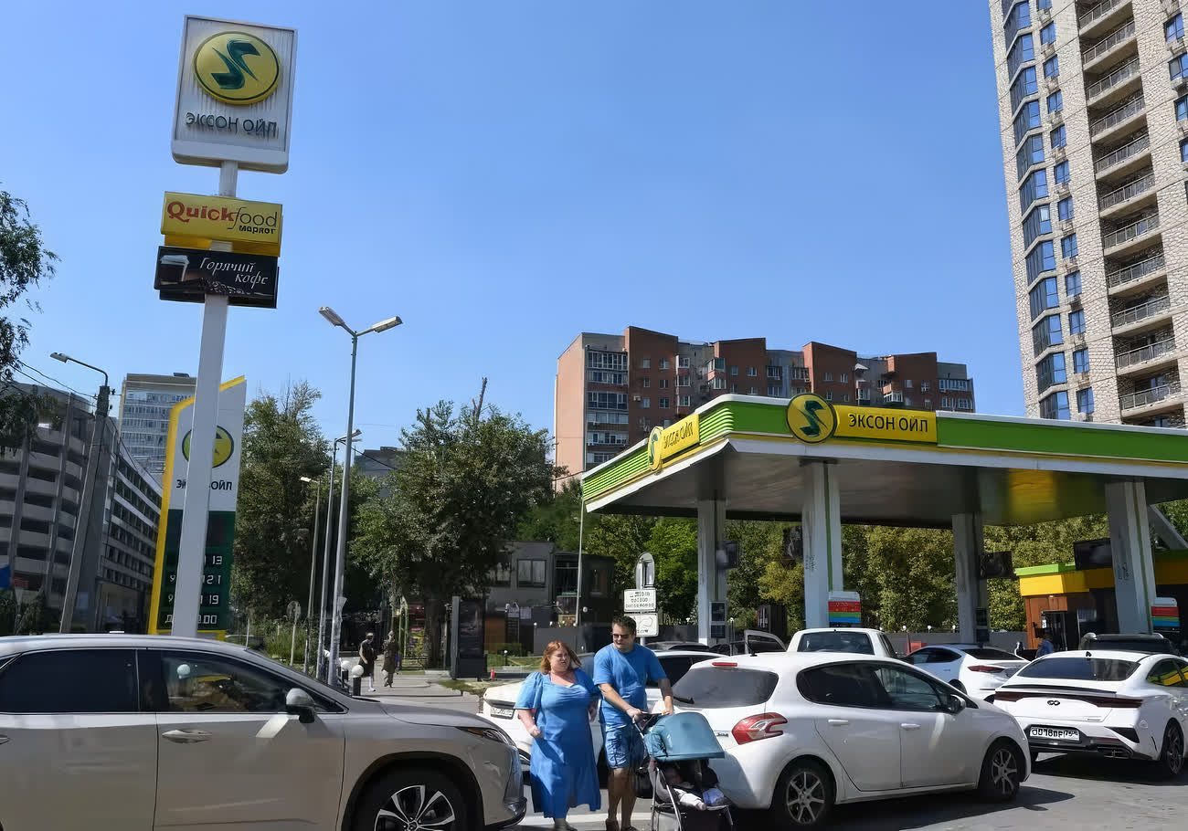 India becomes a leading petrol supplier to Russia amid