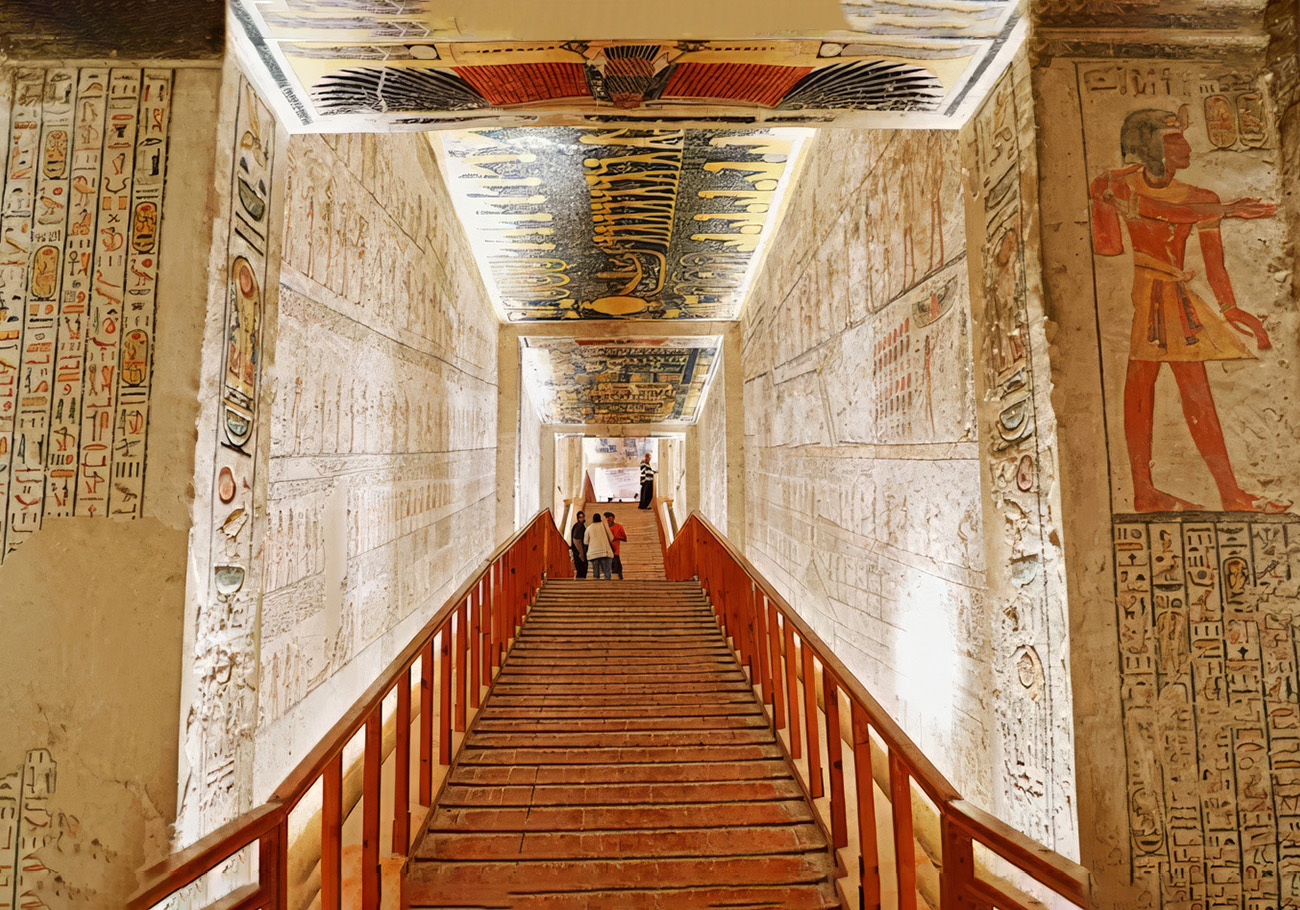 2,000-Year-Old Tamil-Brahmi Inscriptions in Egypt's Valley of the